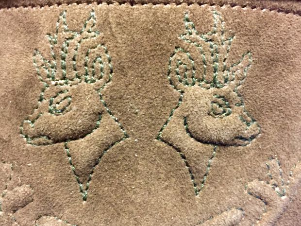 doppelkopf-stickerei-hosentragersteg