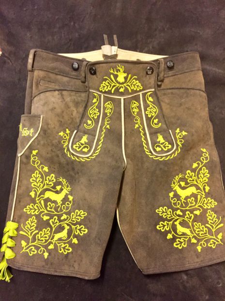 hirschlederne-thiersee-dunkel-antik