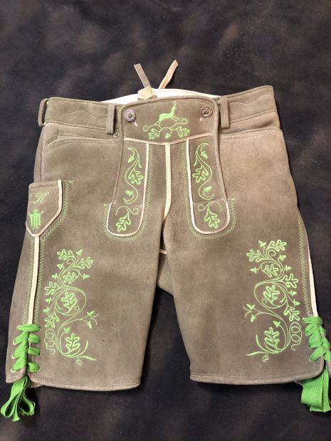 helle-hirschlederhose-antik